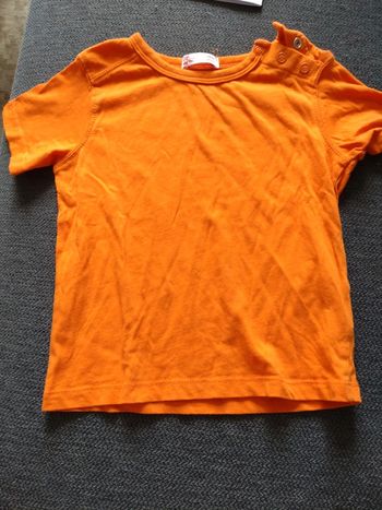 T shirt dpam taille 18 mois