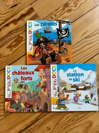 Lot 3 livres mes p’tits docs