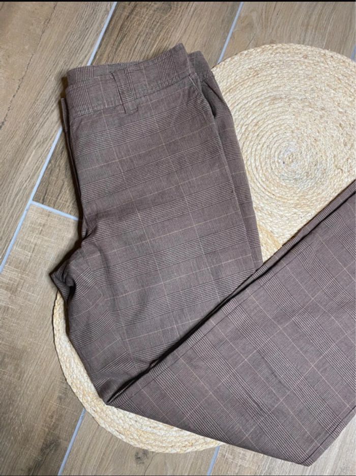 Pantalon taille 44 - Très bon état - photo numéro 4