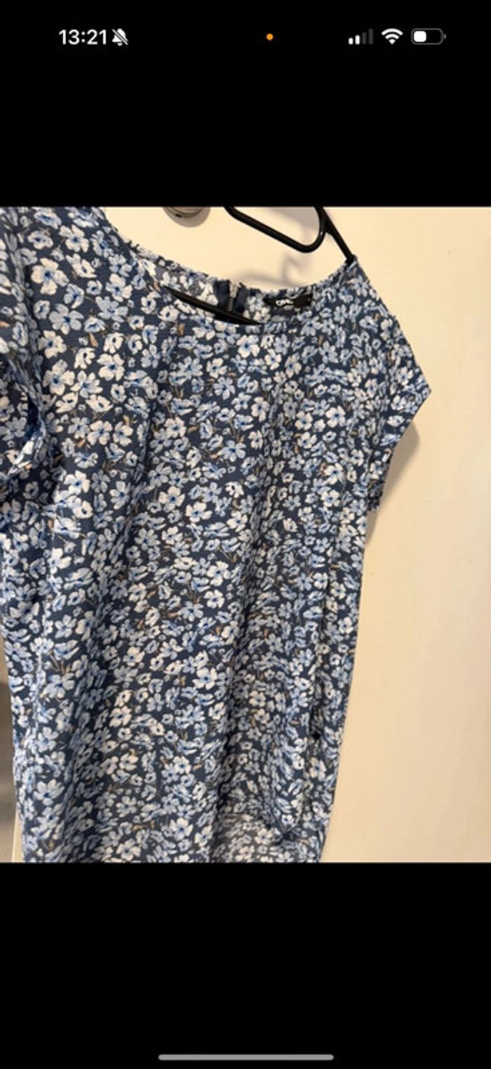 Tshirt only taille xs manche court