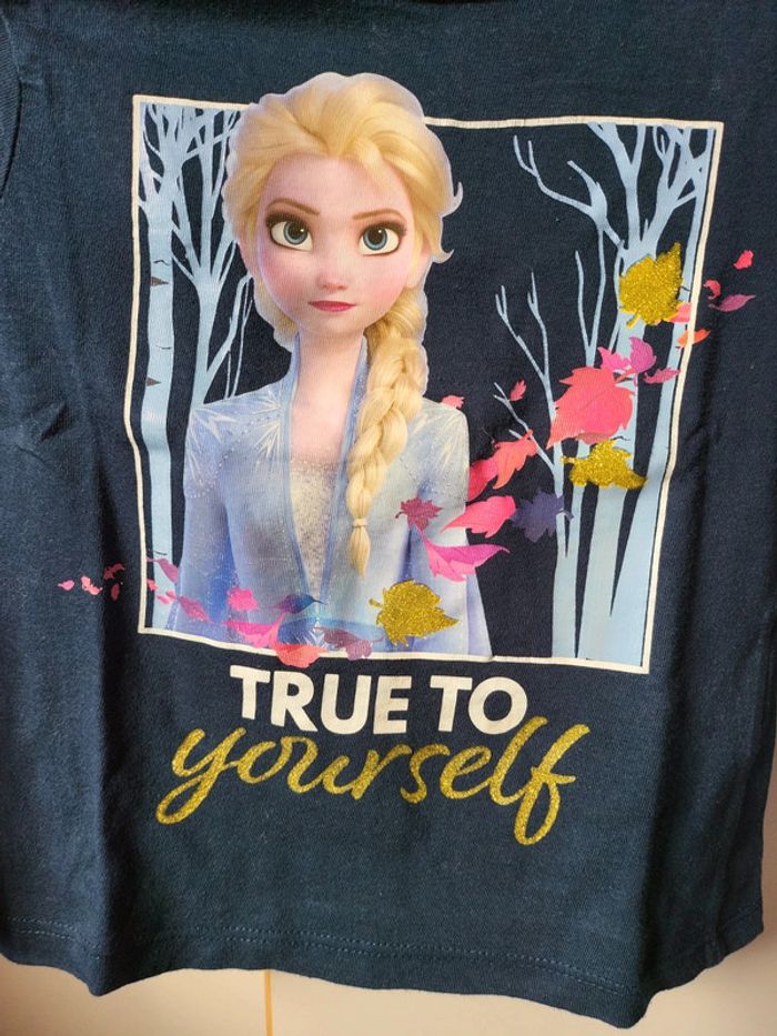 T-shirt manches longues reine des neiges 3 ans peu porté - photo numéro 2