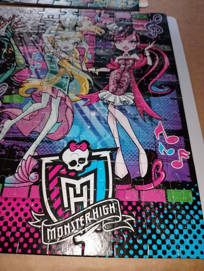 Lot de 2 puzzles monster high TBE complet - photo numéro 5