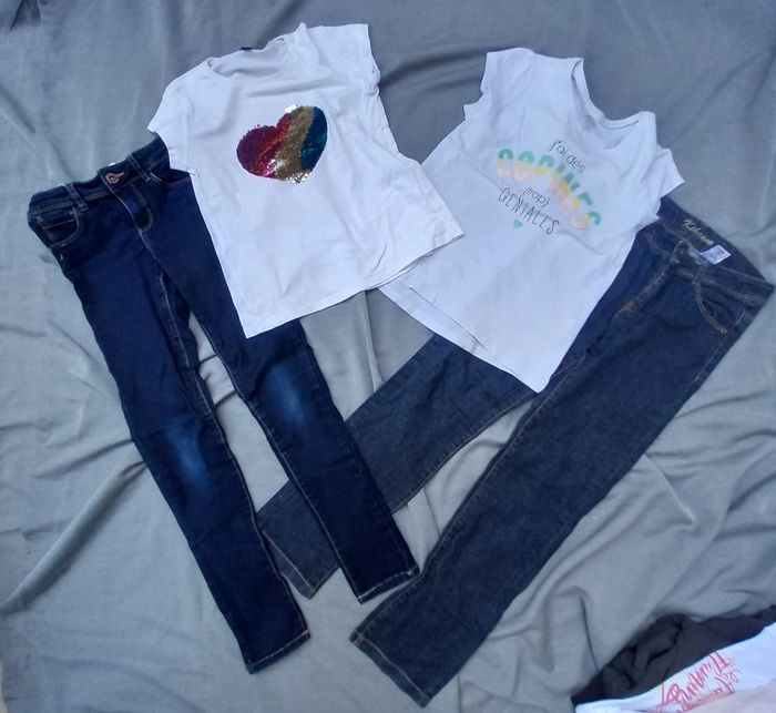 Lot de 4 articles jeans et tee-shirt 10 ans