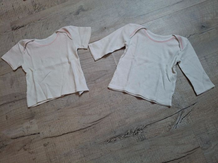 2 tee shirt fille 6 mois