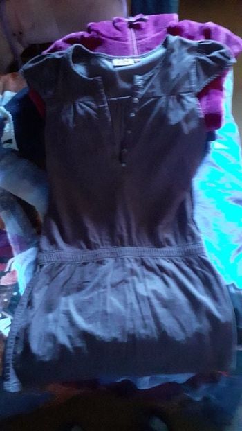Robe mauve en velours léger 10 ans