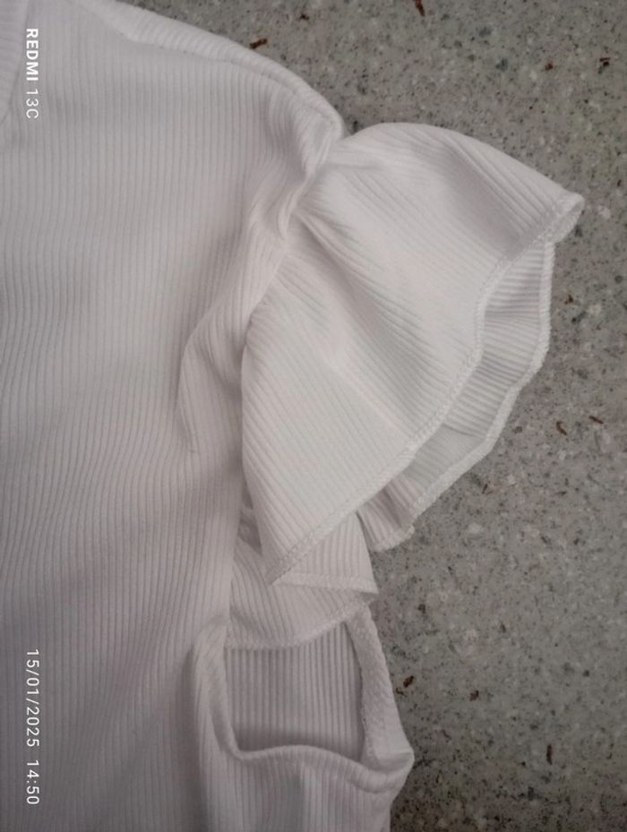 Haut blanc - photo numéro 2