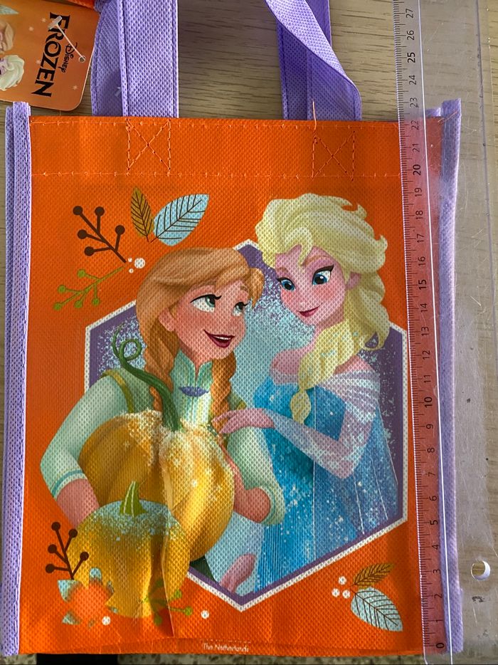 Sac bonbons Halloween disney frozen reine neiges Mickey Minnie mouse princesses neufs - photo numéro 8