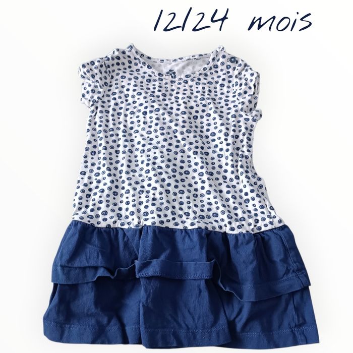 Robe manches courtes - photo numéro 1