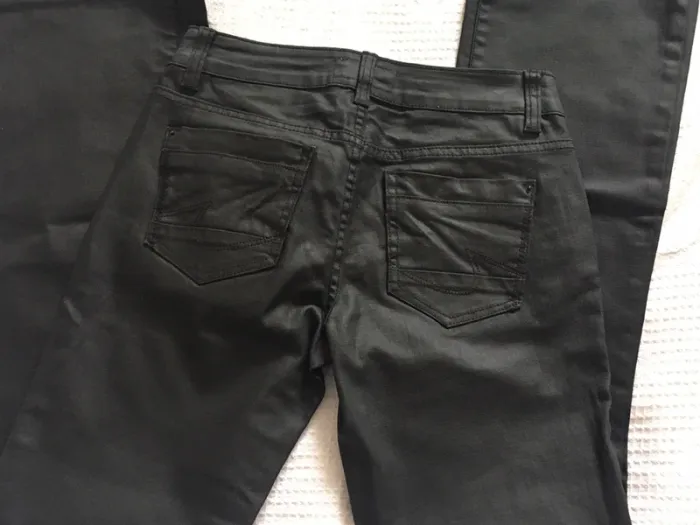 Pantalon noir huilé Etam - photo numéro 3