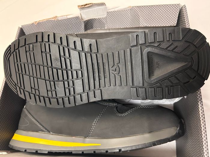 Baskets de sécurité montantes S3 SPEEDY noir Safery Jogger Industrial. - photo numéro 3