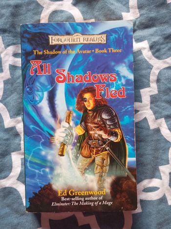 Livre all shadows fled