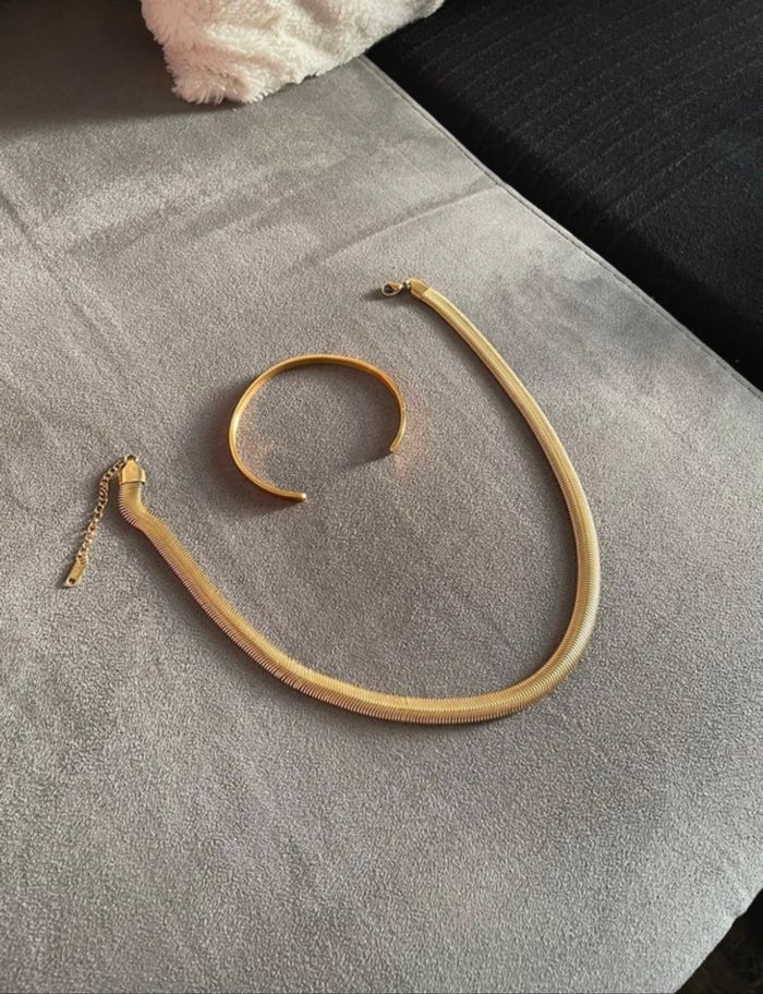 Collier et bracelet en acier inoxydable