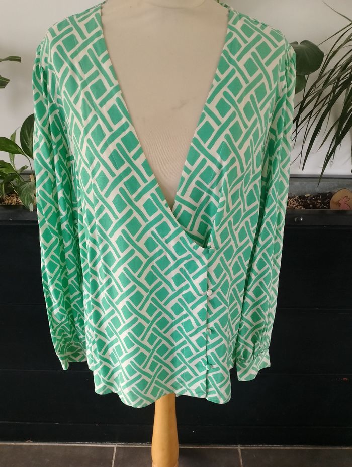 Blouse manches longues neuve C&A - photo numéro 3