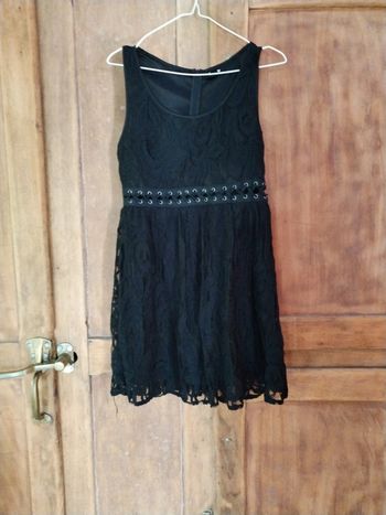 Robe dentelle noire