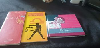 Lot de 3 livres : Zodiaques Balance/Bélier