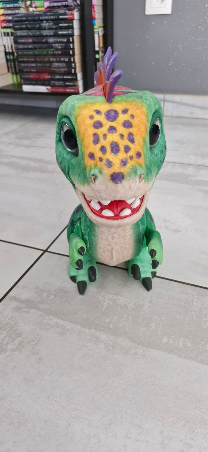 Dinosaure furreal - photo numéro 2