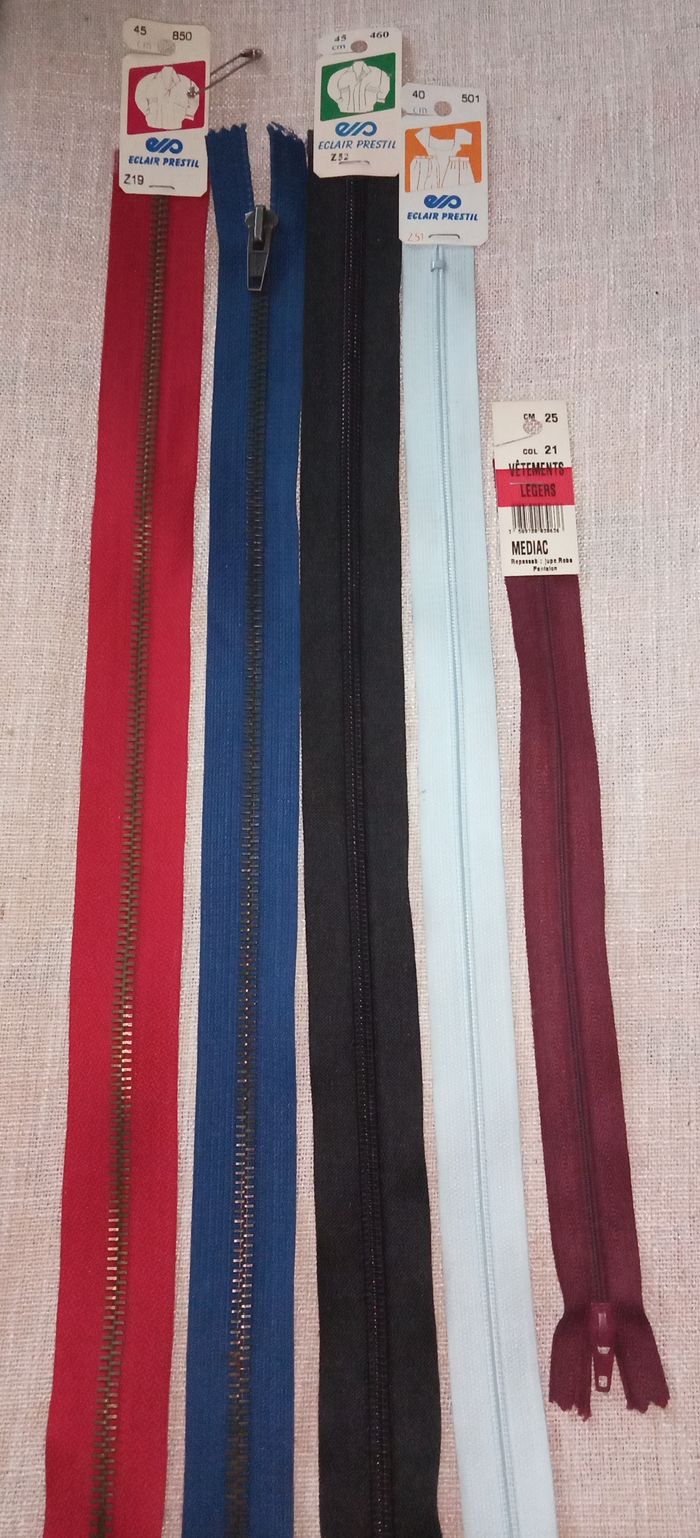Lot couture: 4 grandes Fermetures éclair + 1 plus petite - Neuves