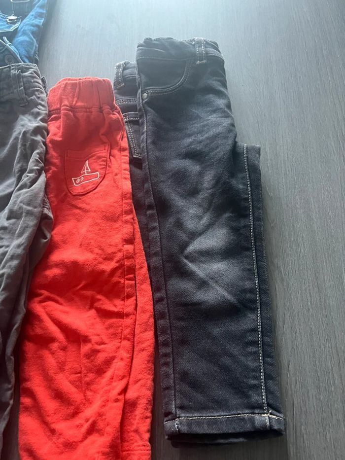 Lot de pantalons garçon 18 mois toutes marques - photo numéro 5