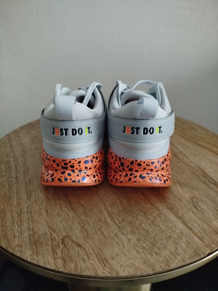 Baskets Nike T 39 - photo numéro 7