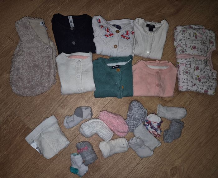 Gros lot de vêtements en 3mois - photo numéro 7
