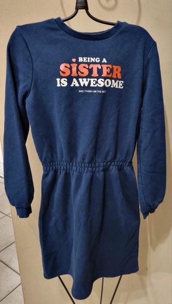 Robe d'hiver bleue marine