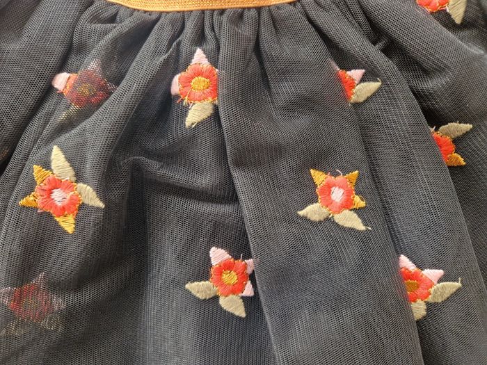 Jupe DPAM 3 ans comme neuve - photo numéro 3