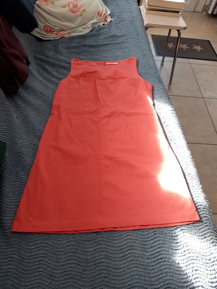 Robe droite rose corail 40🔴 - photo numéro 2