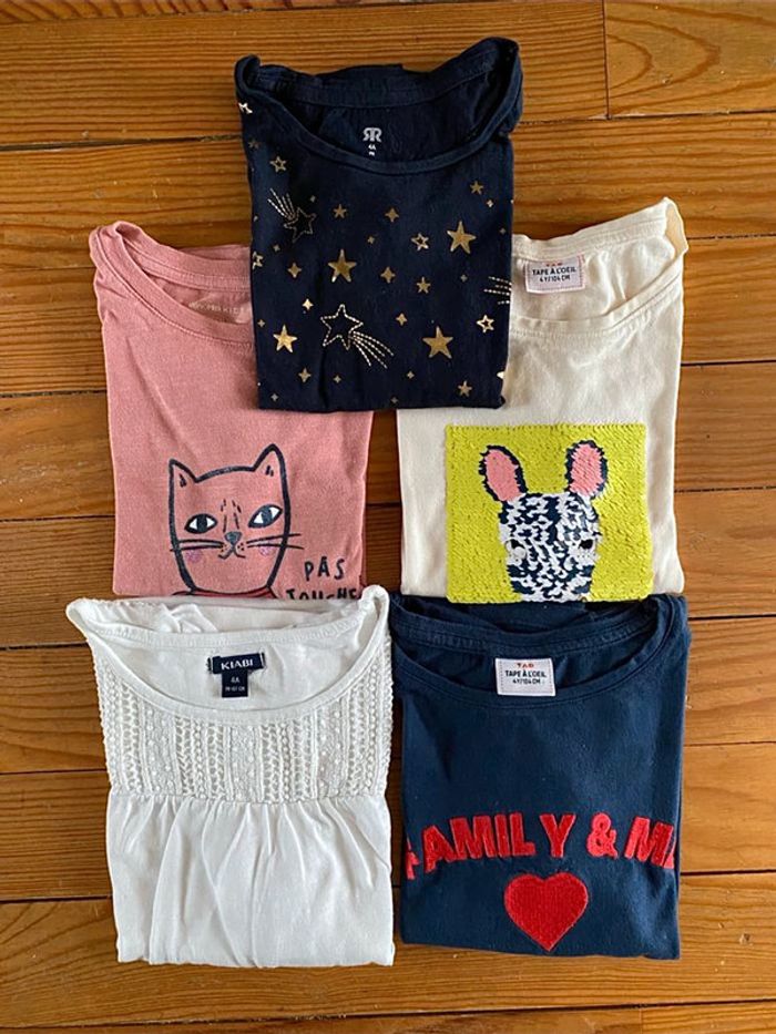 Lot 5 t-shirts manches longues - taille 04 ans