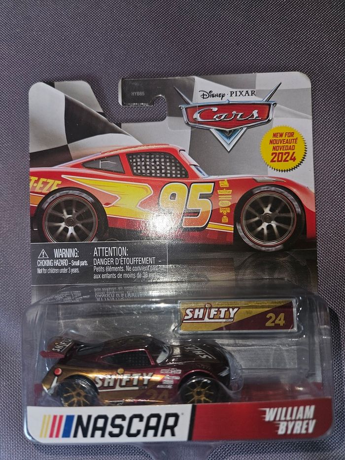 Voiture cars mattel Disney Pixar Cars metal neuve série nascar 24 William Byrev