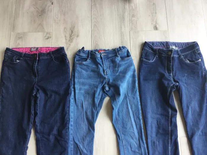 Lot pantalons en jeans - photo numéro 3