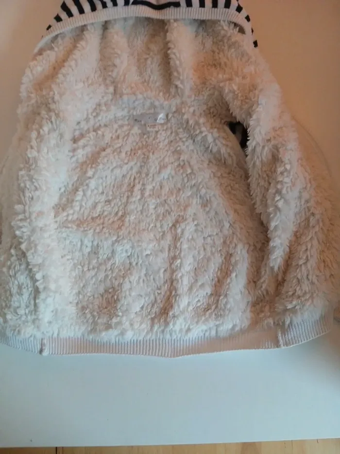 Veste polaire 6 mois - photo numéro 4