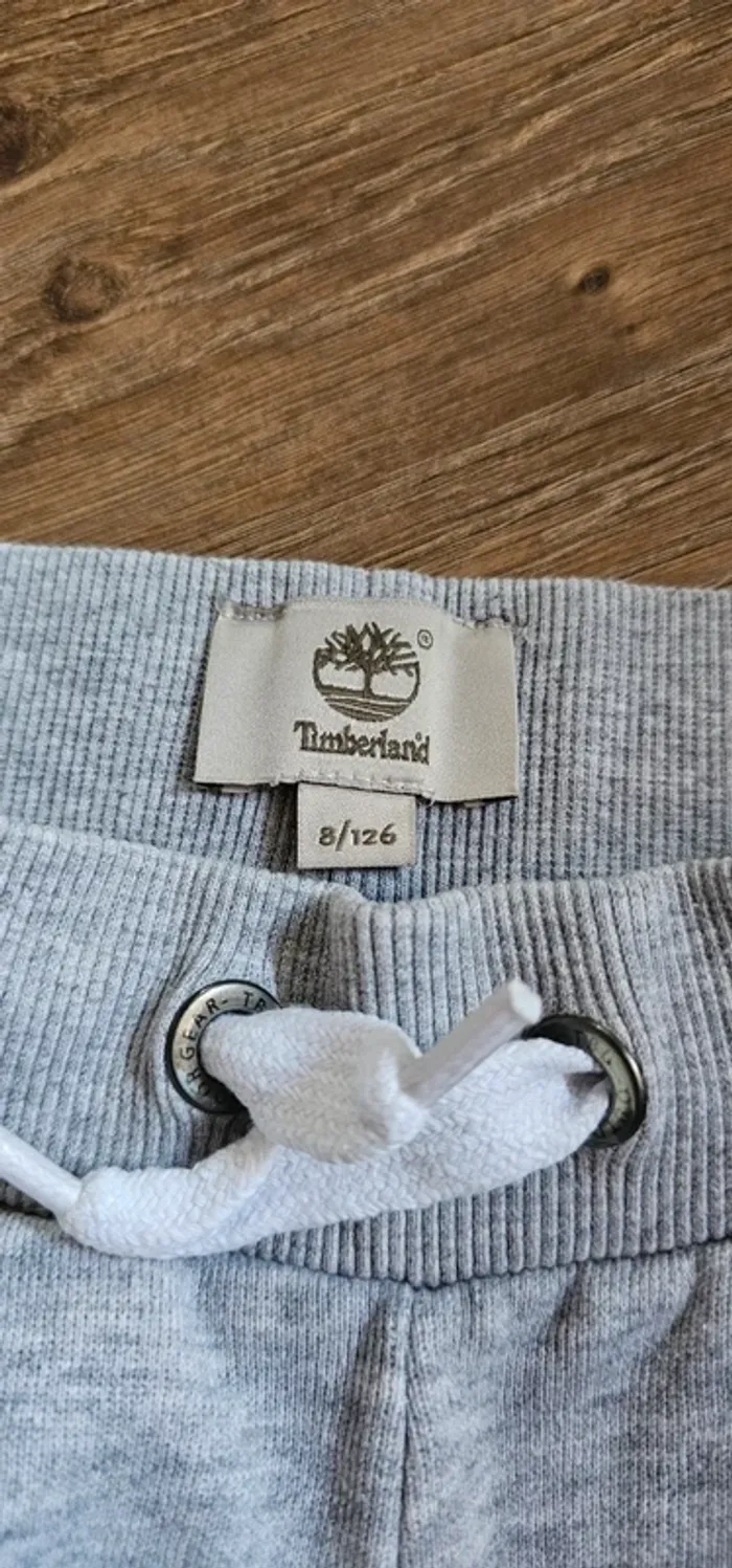 Lot de vêtements taille 8 ans - photo numéro 12