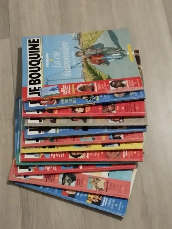 Lot vintage de 12 magazines Je bouquine année 1992-93 L81 - photo numéro 2