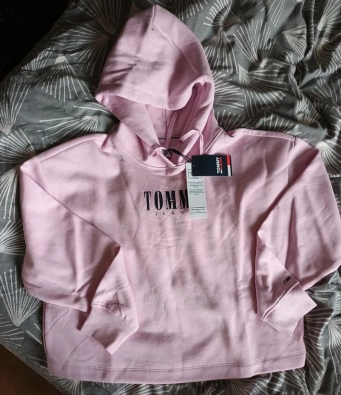 Sweat à capuche court Tommy L