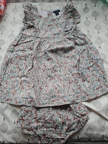 Robe fleurie 9 mois