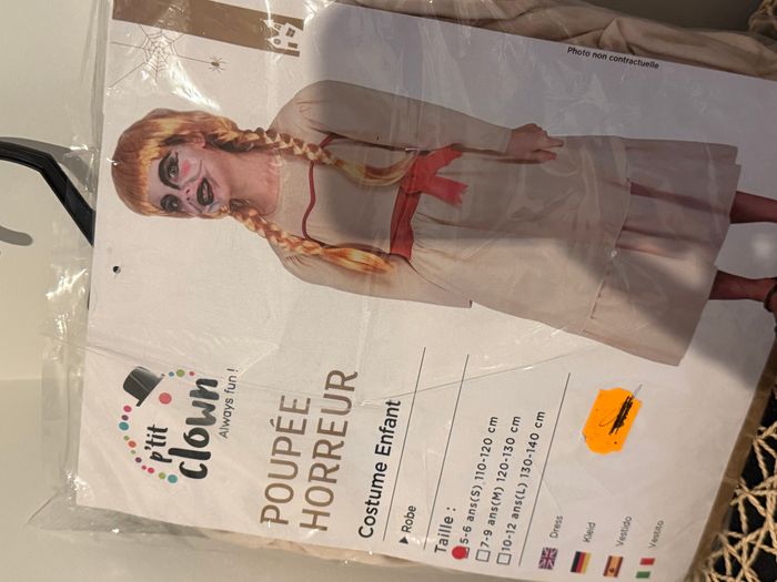 Vends déguisement pour Halloween. Robe de la poupée du film "Annabelle".