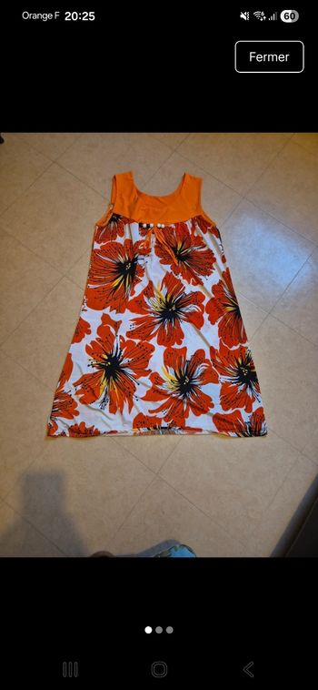 Jolie robe d'été orange