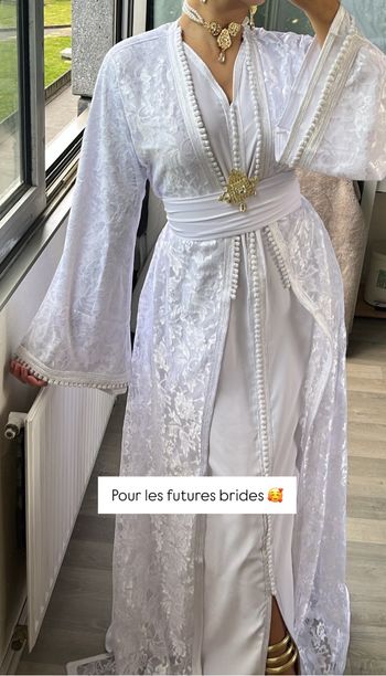 Tekchita dentelle blanc spécial khtoba