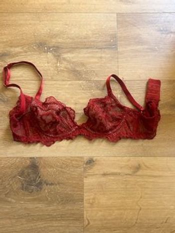 Ensemble haut bordeaux dentelle 