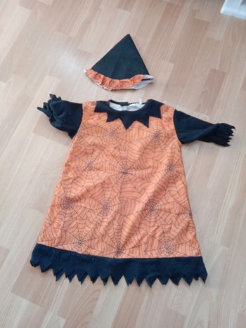 Joli déguisement de citrouille.  Taille 3 4 ans