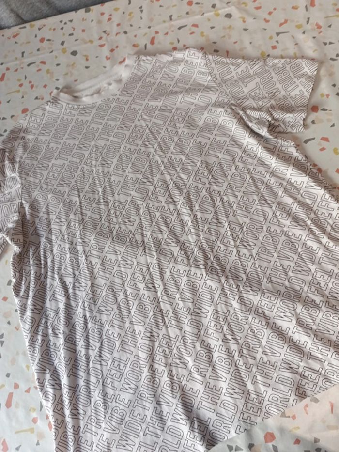 T-shirt sport taille s - photo numéro 2