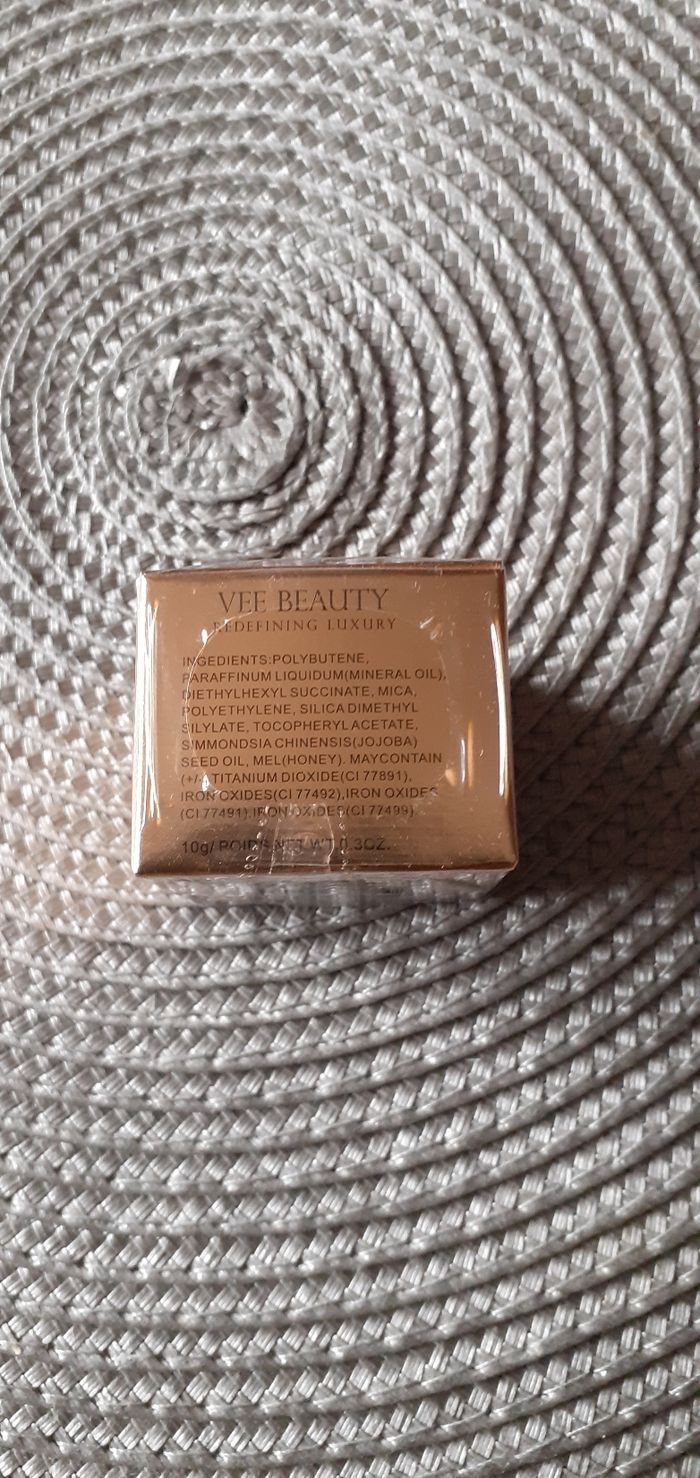 Anti cernes - photo numéro 4