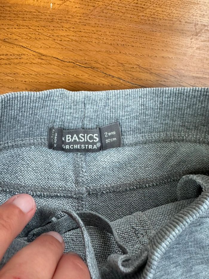 Short gris orchestra 2 ans - photo numéro 5