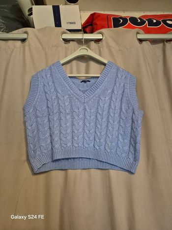 Pull crop top