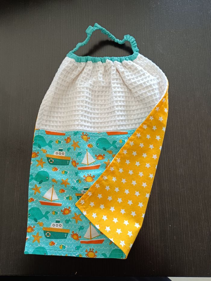 Bavoir 28 x 35 cm bateau maternelle crèche nounou - avec élastique - photo numéro 2