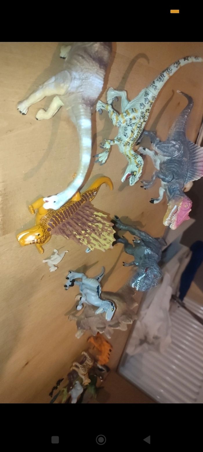 Lot dinausores - photo numéro 3