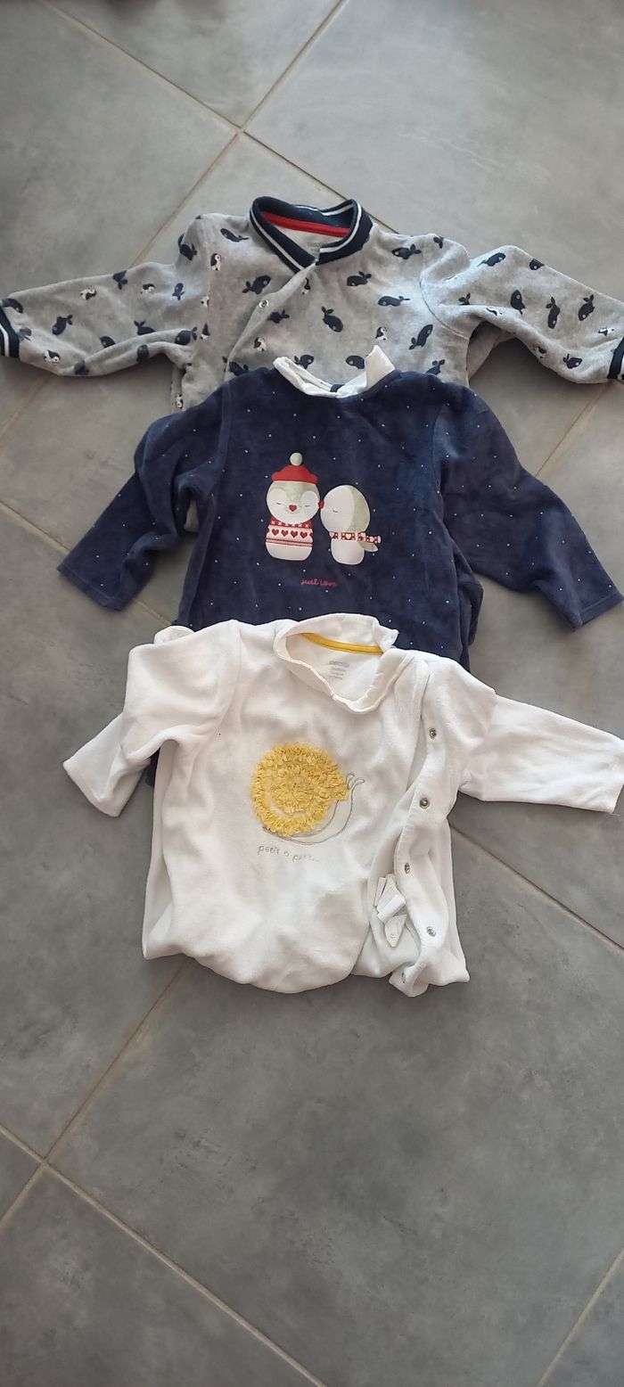 3 pyjamas chauds 18 mois