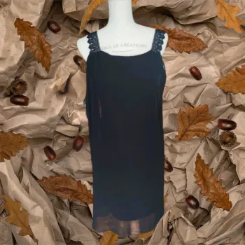 Robe noir 38
