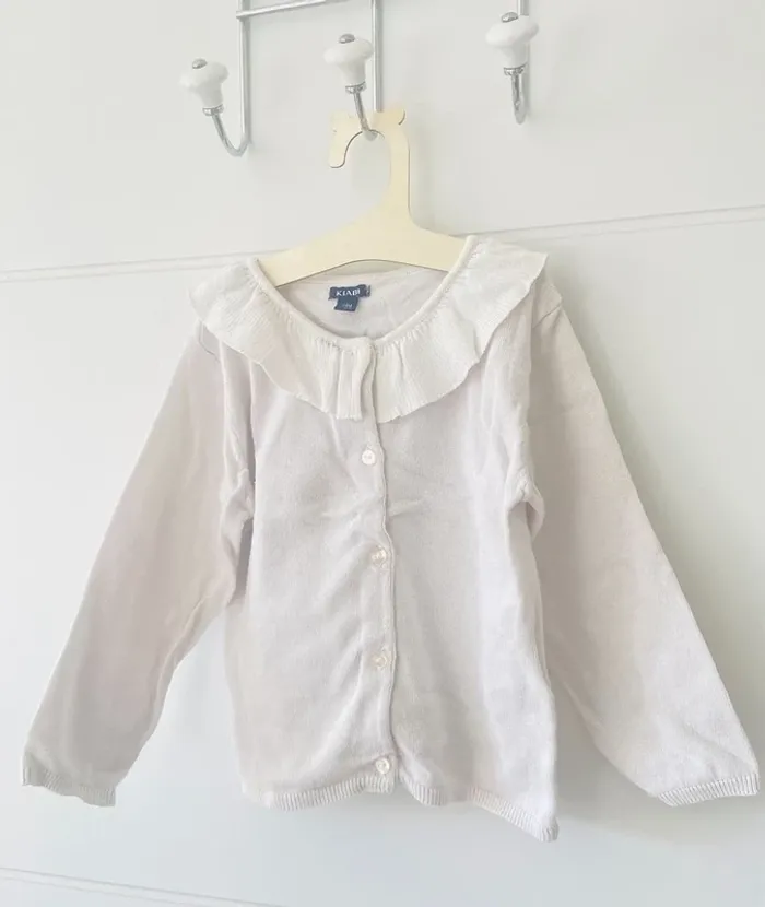 Gilet blanc avec un joli col  24 mois - photo numéro 3