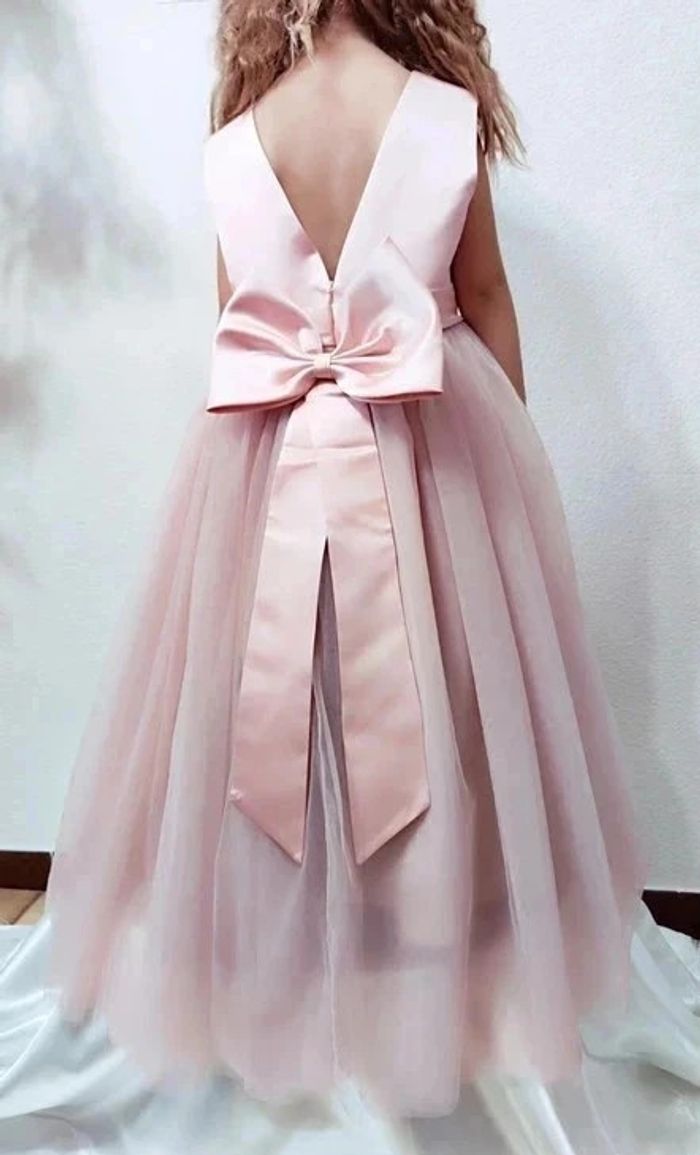 Magnifique robe NEUVE de cérémonie petite fille taille 6 ans - photo numéro 7